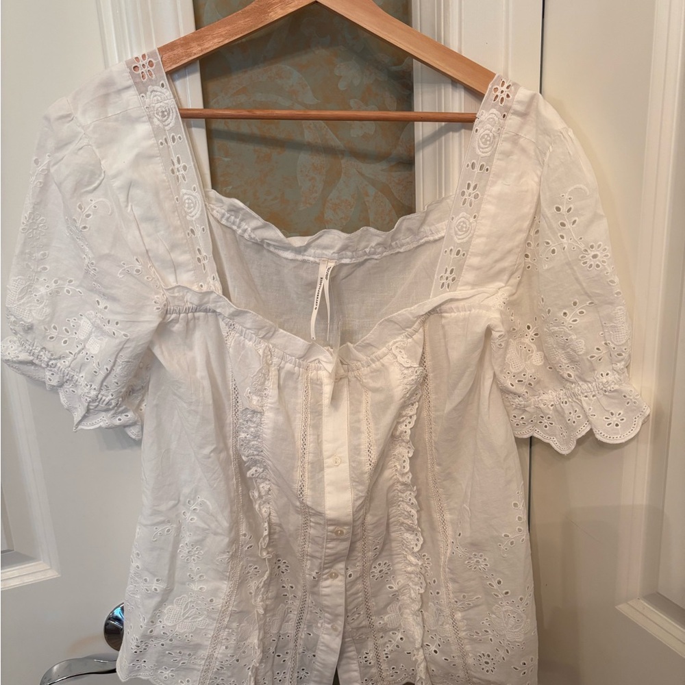 Anthropologie Puff Sleeve Eyelet Top